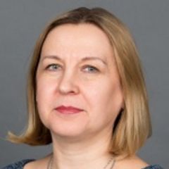 Столярова Елена